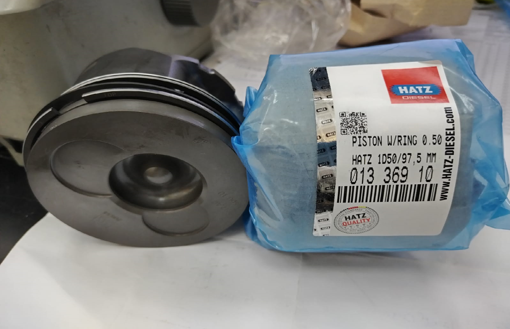 PISTON WITH RING 0.50 