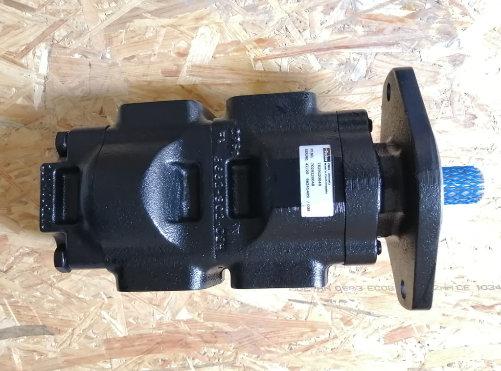 MAIN HYDRAULIC PUMP 36/29 CC