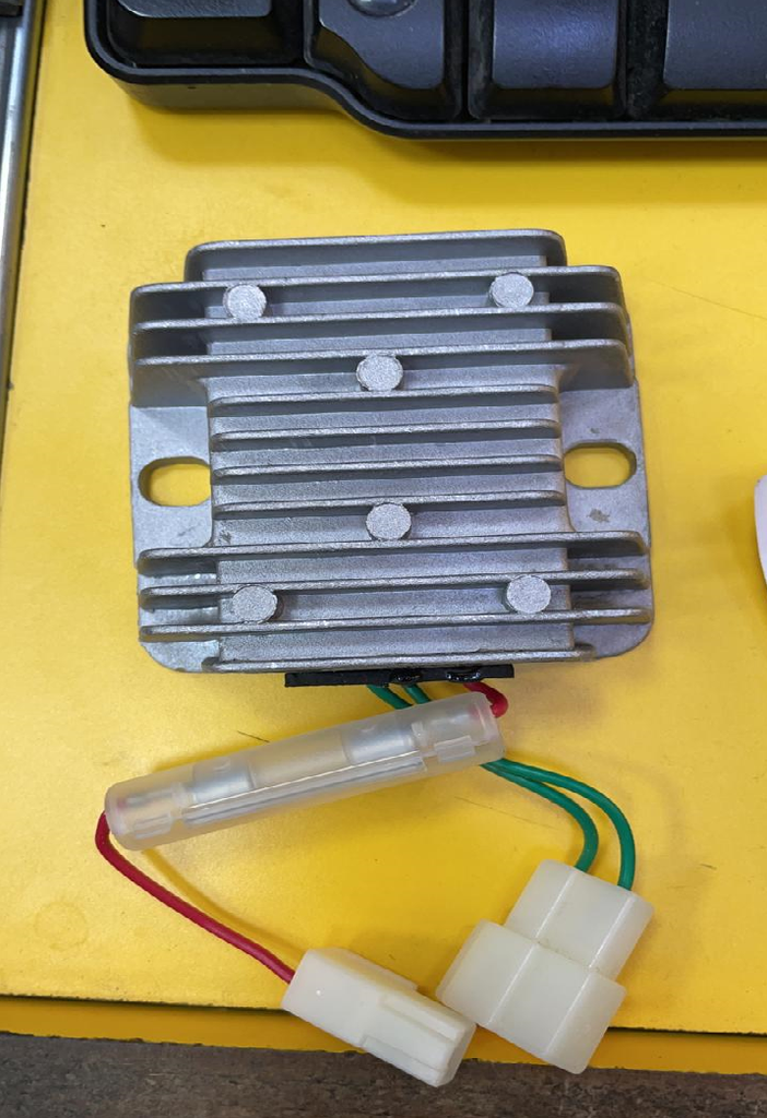 BATTERY CHARGER 3 WIRE  