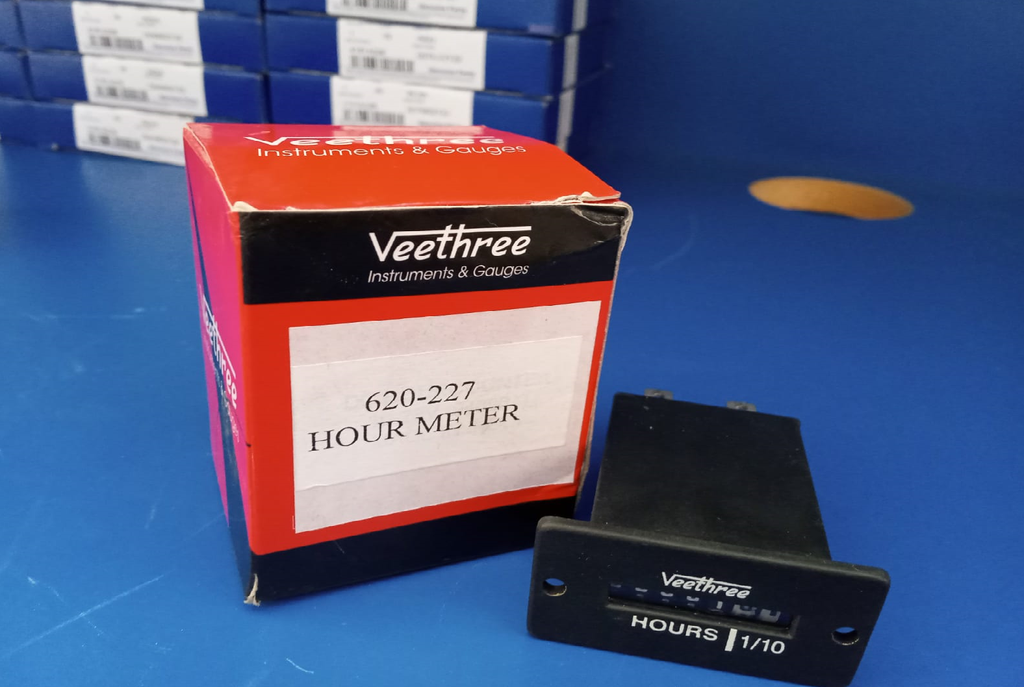 HOUR METER