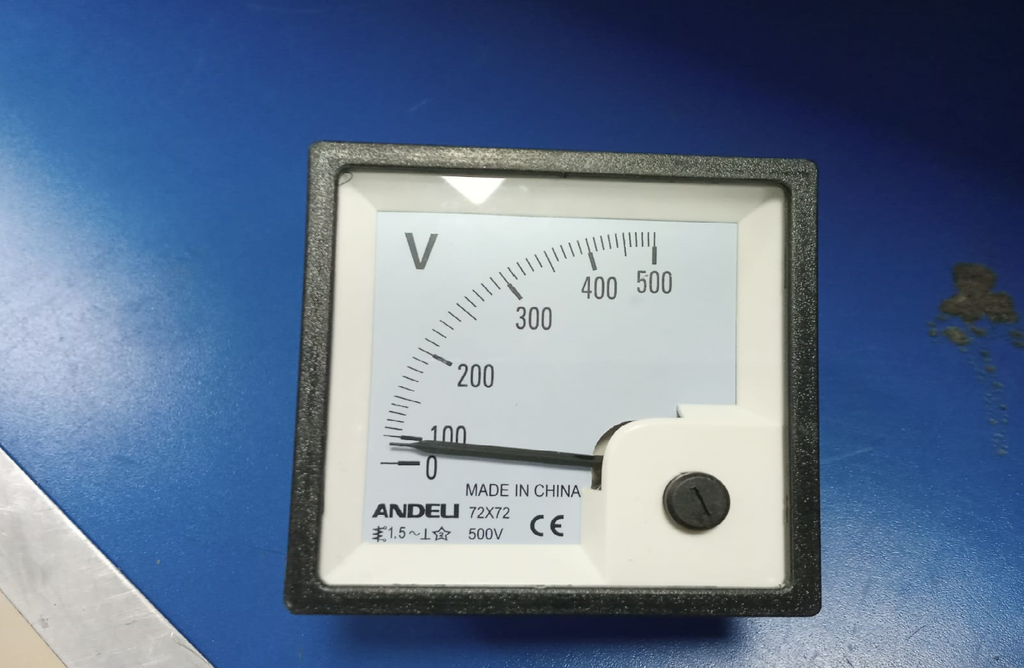 VOLT METER 0-500 VOLTS
