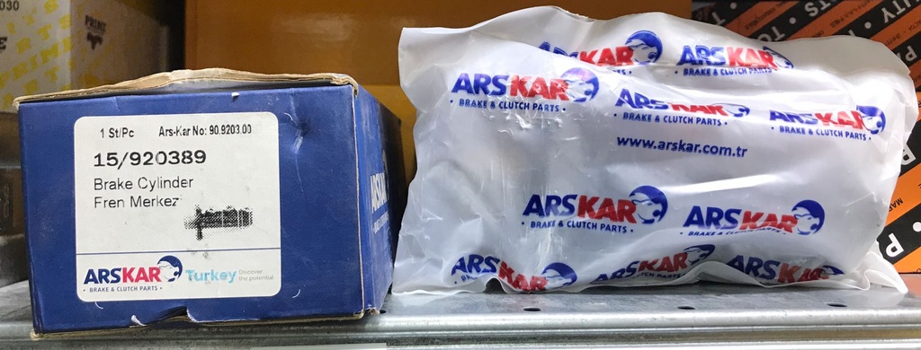 BRAKE MASTER CYLINDER