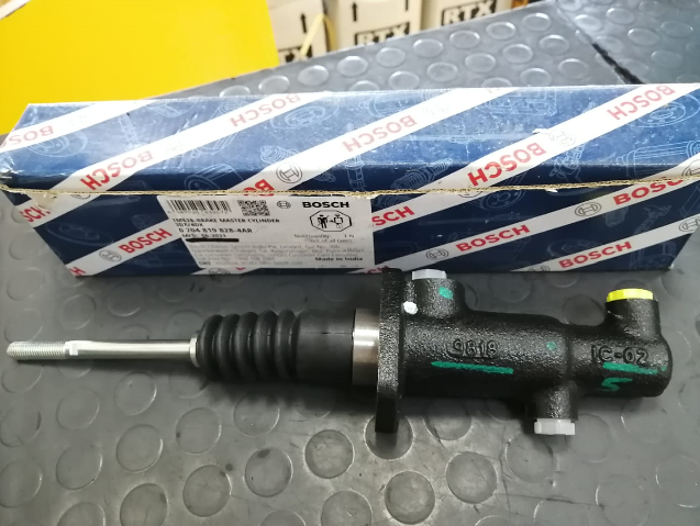 BREAK MASTER CYLINDER