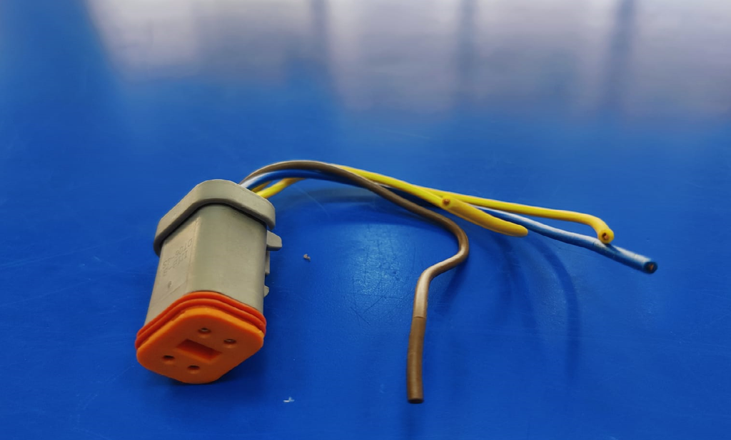 WIRE CONNECTOR BACK LIGHT