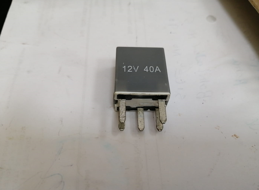 RELAY 12V 40A