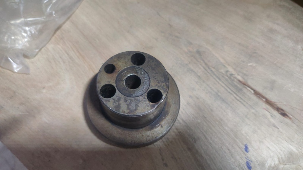 IDLER HUB TIMING CASE