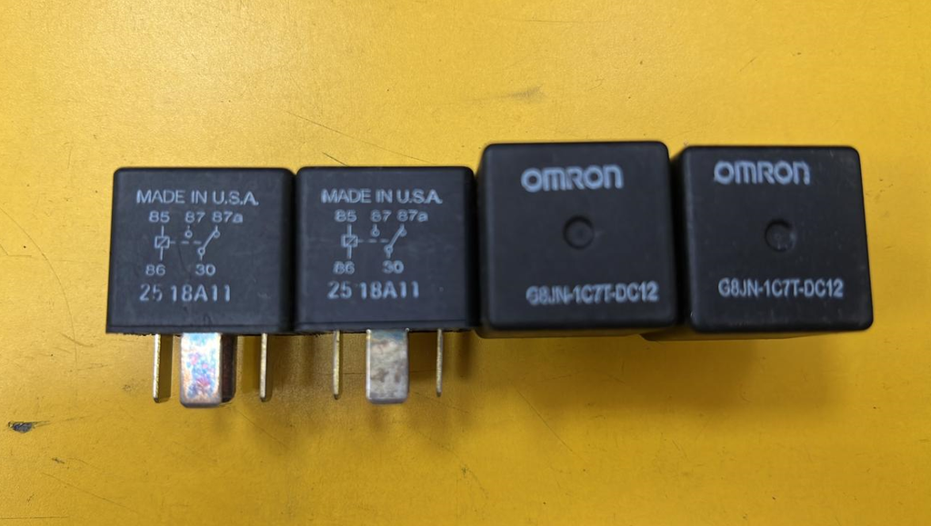 OMRON RELAY 12V 5PIN