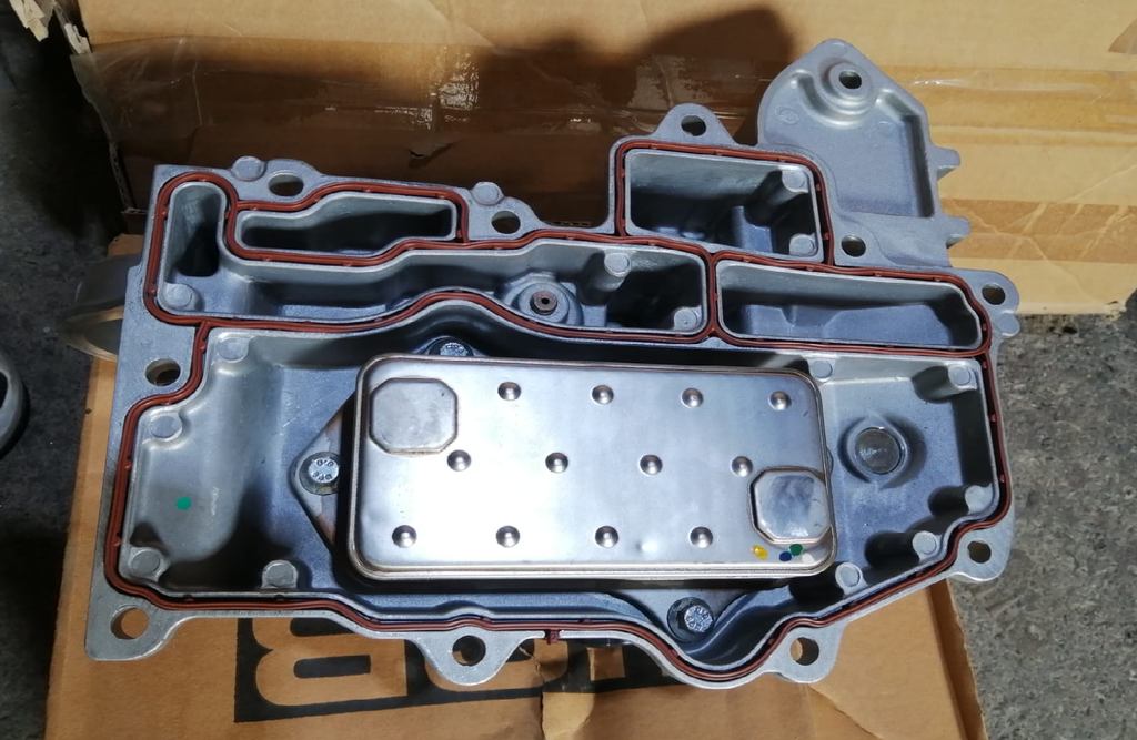 OIL COOLER ASSY 6 PLATE