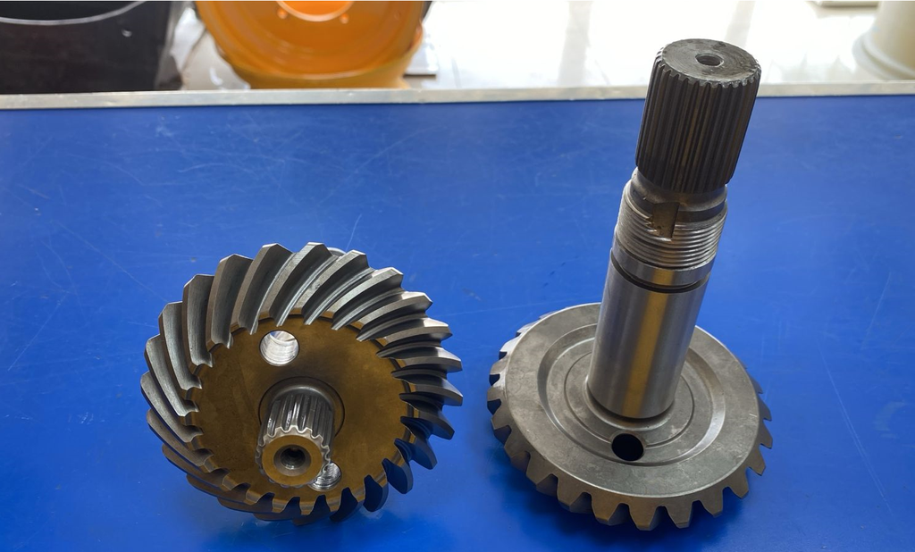 GEAR PINION OLD MODEL