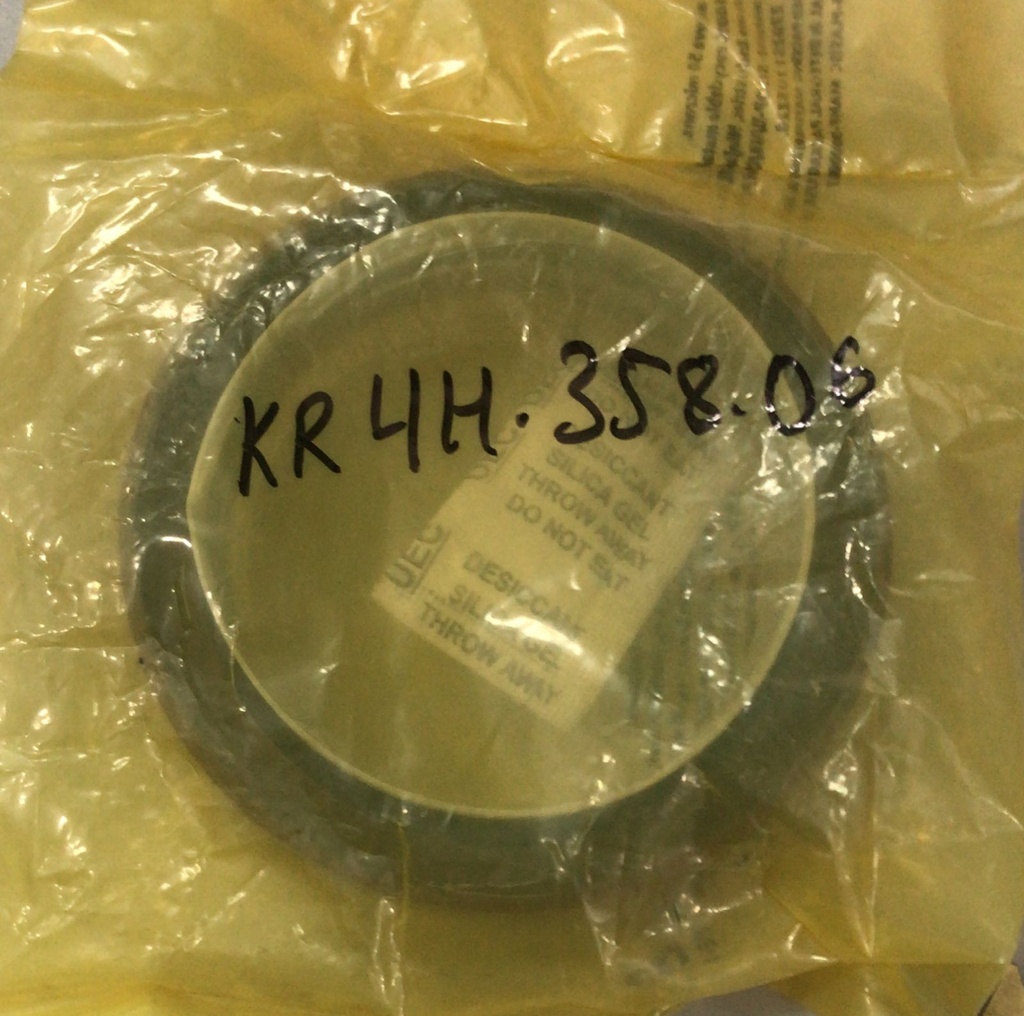 FRONT SEAL BIG NEW MODEL