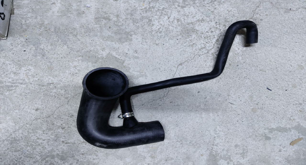 HOSE AIR INDUCTION TURBO