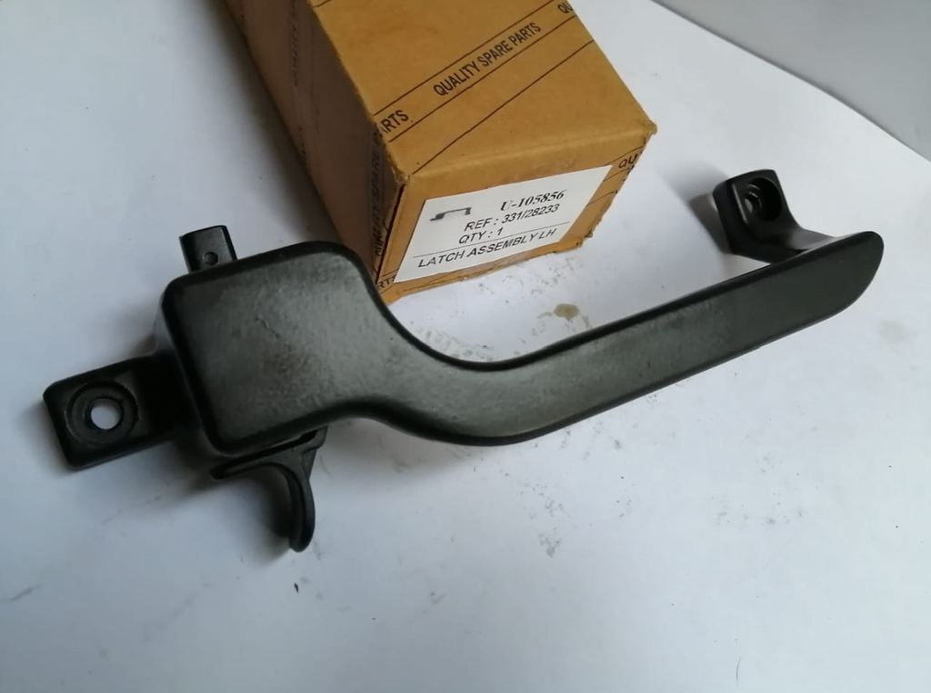 REAR GLASS HANDLE LH
