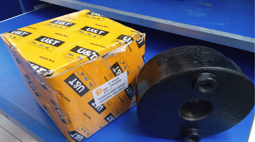 HOUSING HYDRACLAMP TWO HOLE