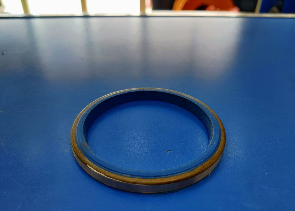 DUST SEAL 70 MM