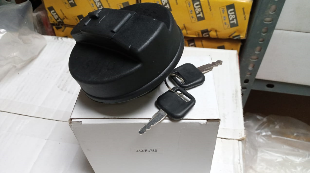 FUEL TANK CAP WITH KEY