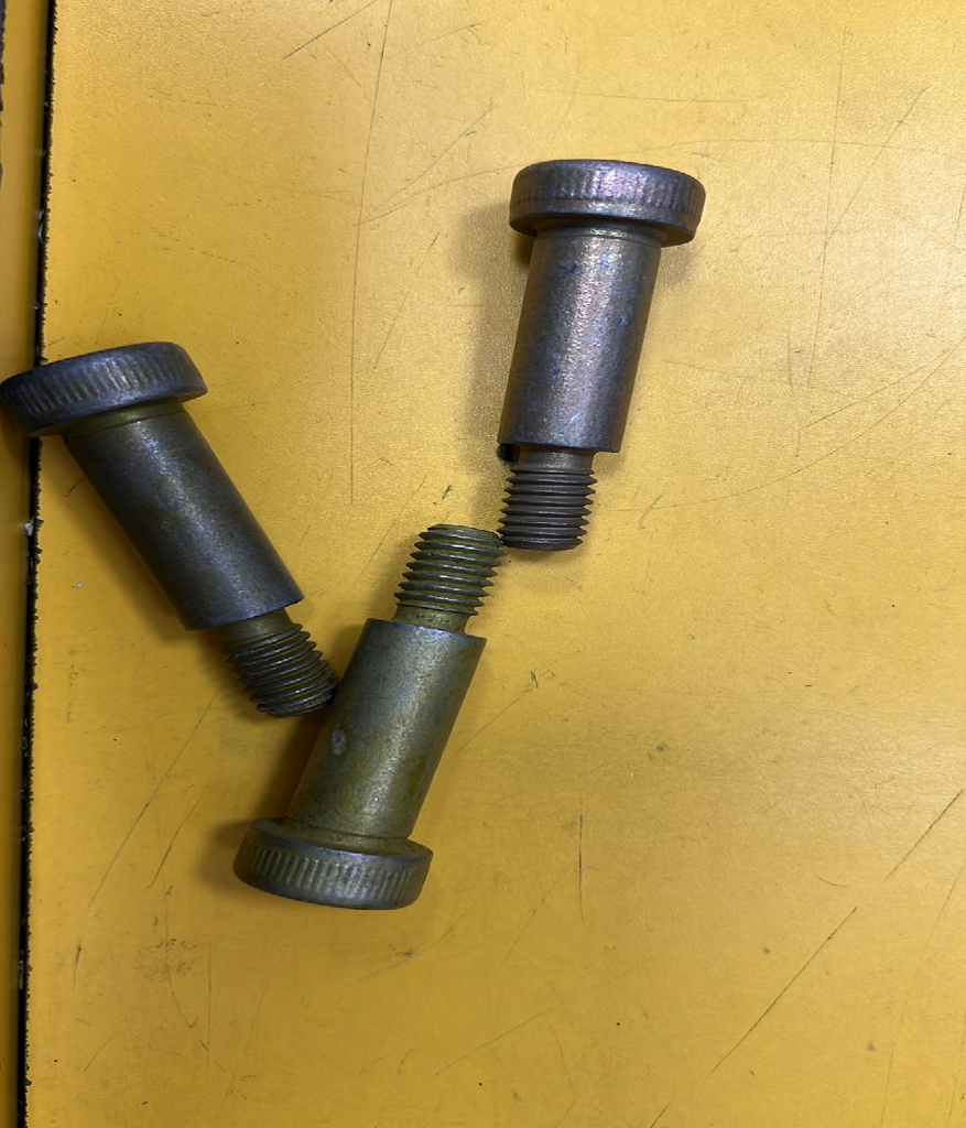 BOLT PULLEY