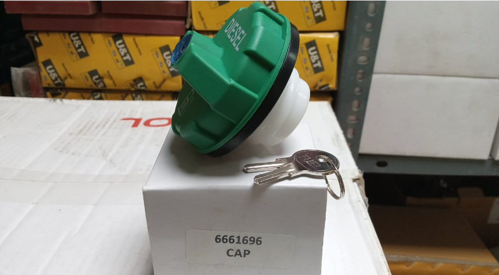 FUEL TANK CAP WITH KEY