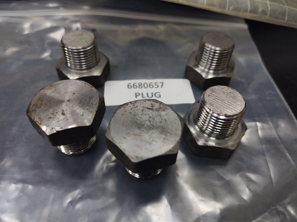 OIL DRAIN PLUG