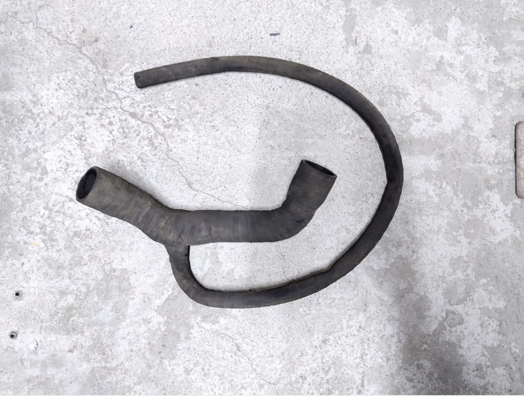 HOSE TOP SIDE OIL COOLER