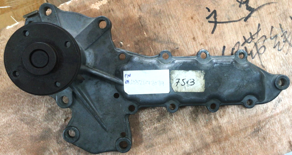 WATER PUMP WITHOUT PULLY