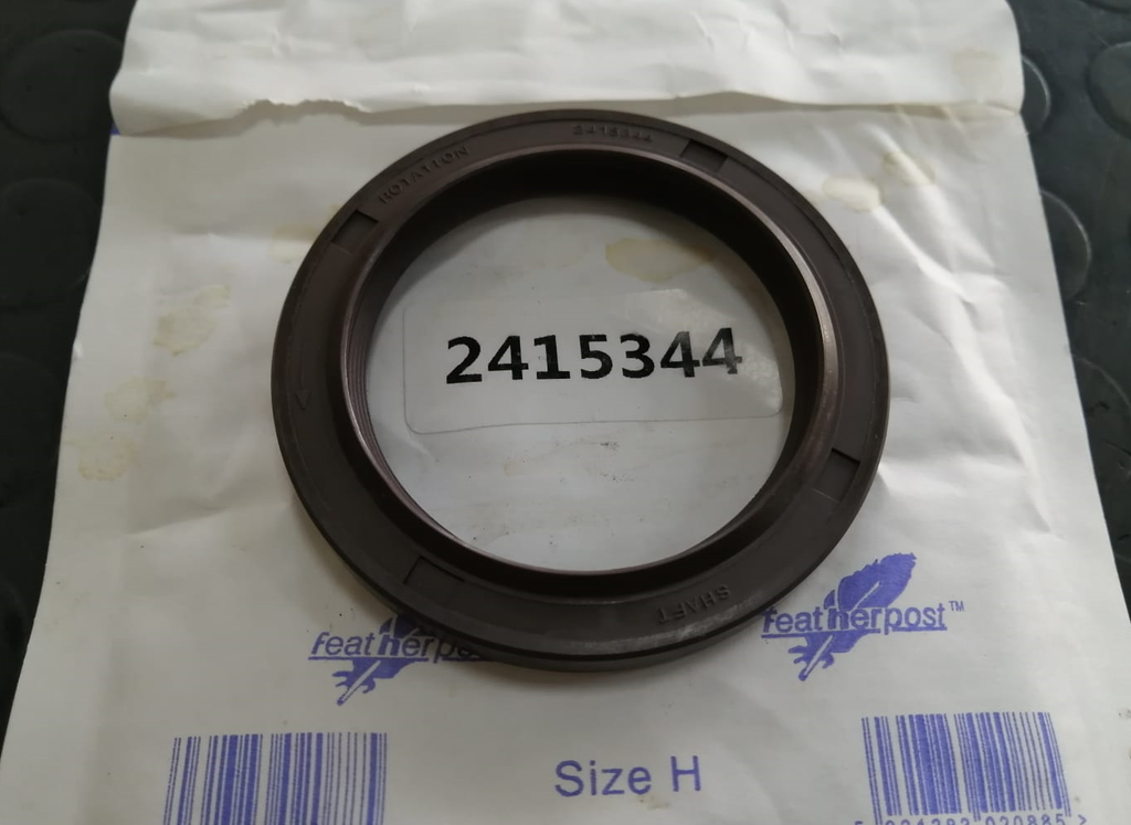 FRONT OIL SEAL