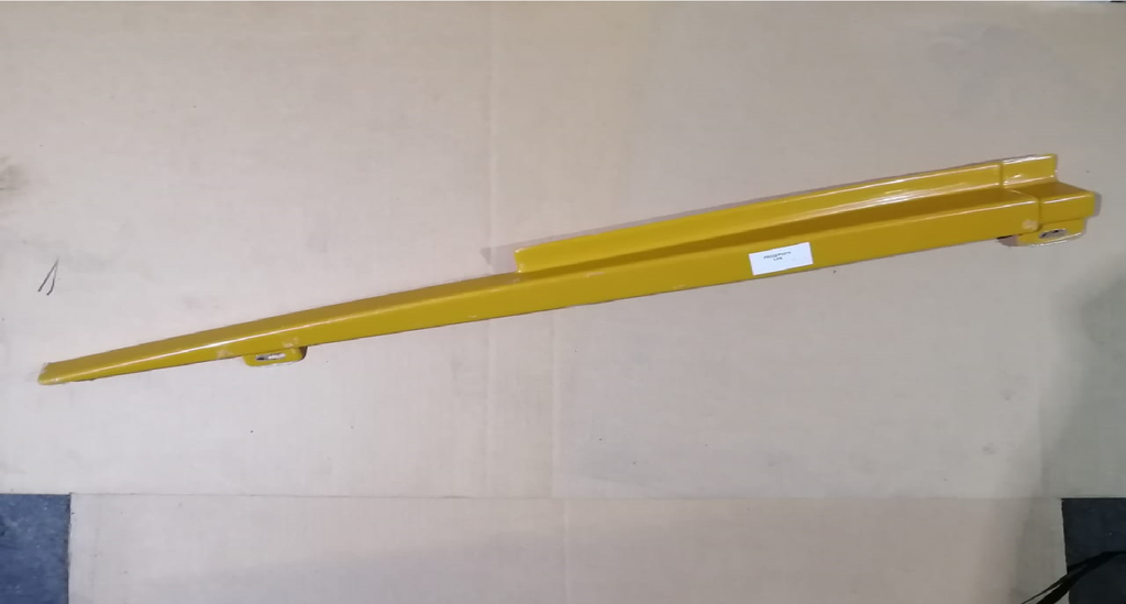 RAIL BONNET, LOWER LH YELLOW