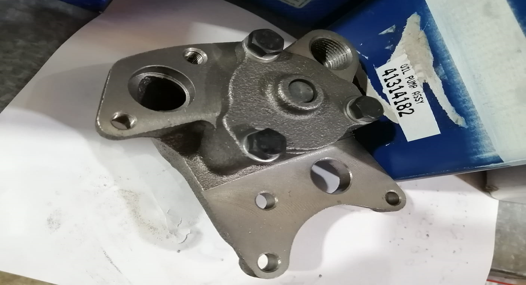 OIL PUMP