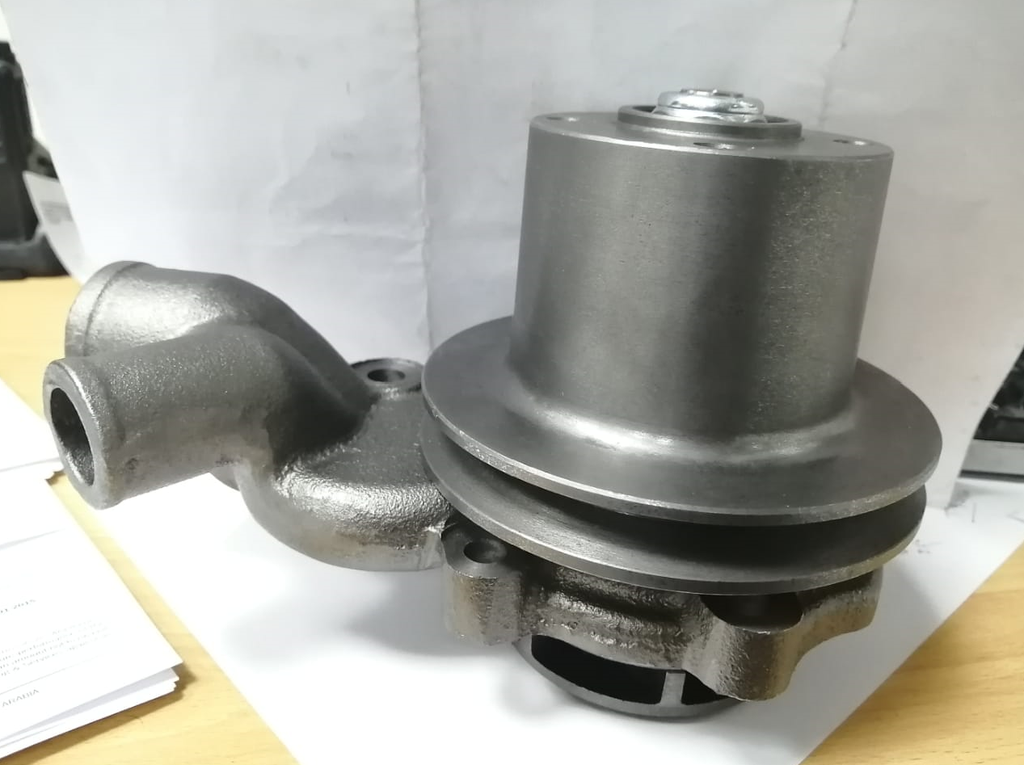 WATER PUMP WITH PULLY 