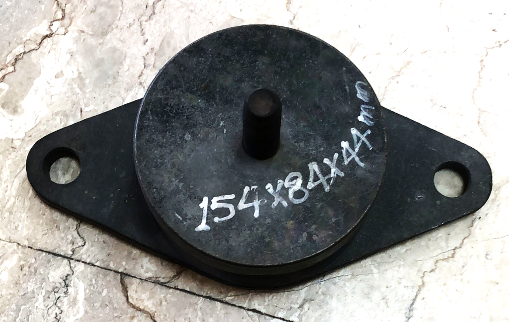 ENGINE MOUNTING 154MM METAL TYPE