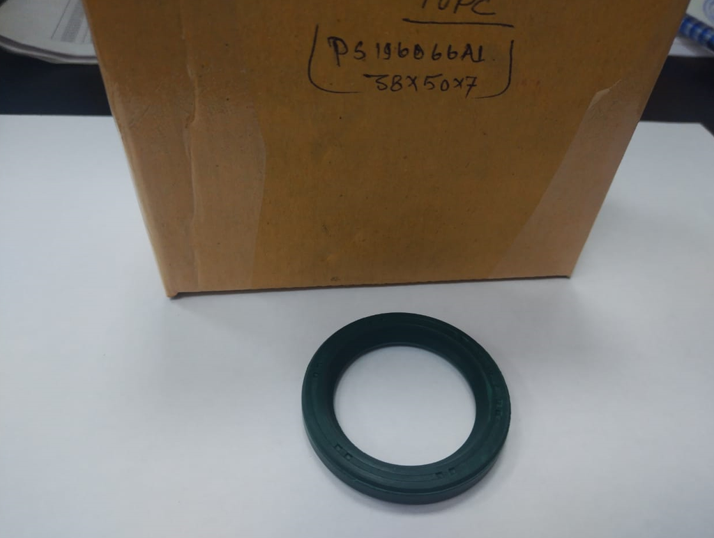 OIL SEAL