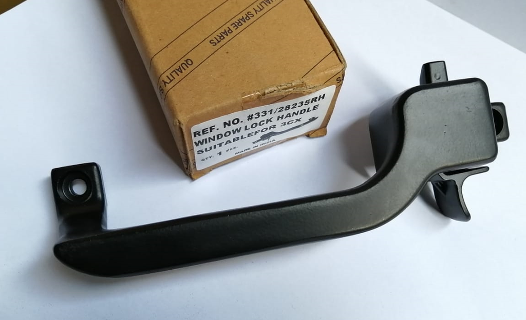 REAR GLASS HANDLE RH