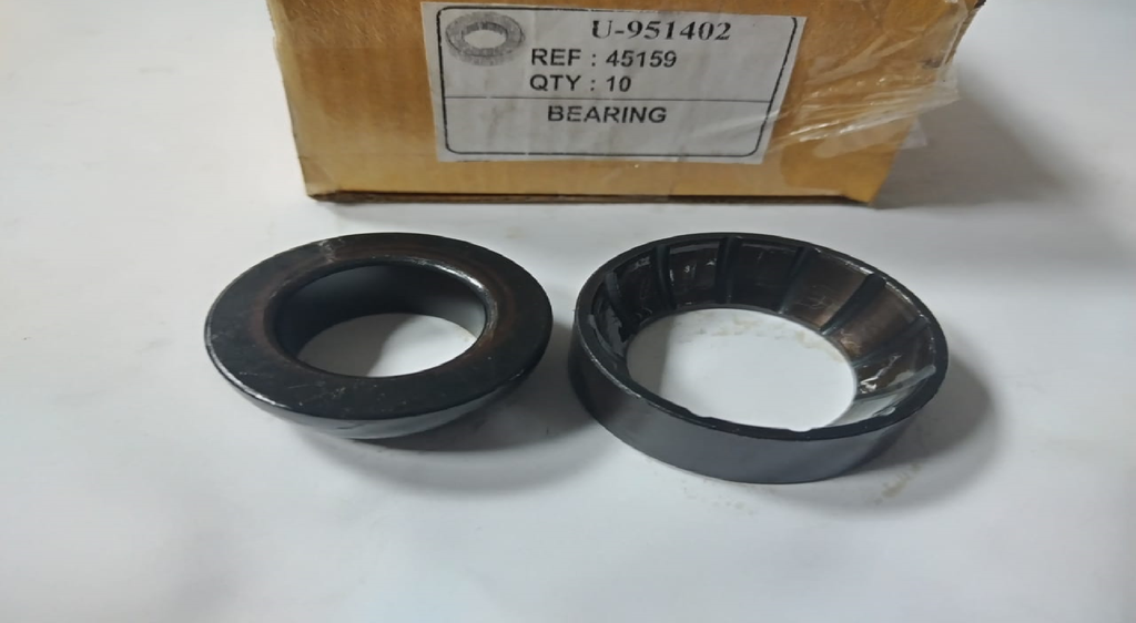 TURNNION BEARING   