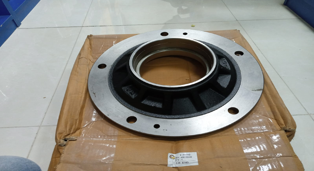 HUB WITHOUT STUDS 5 STUD