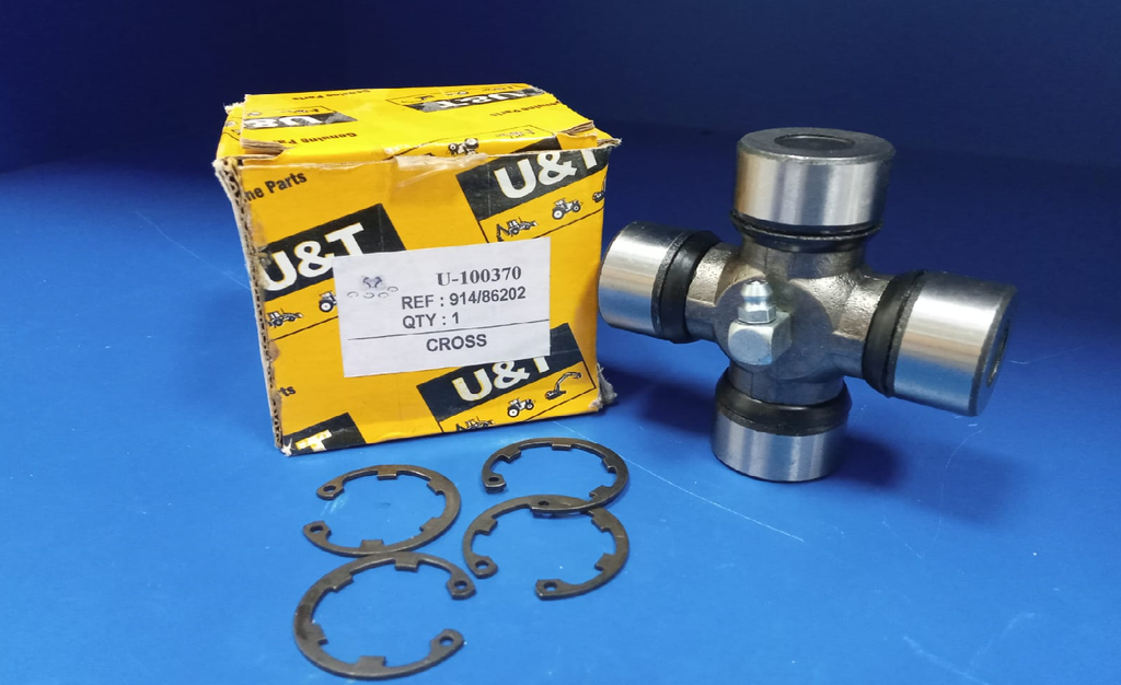 CROSS JOINT AXLE SHAFT