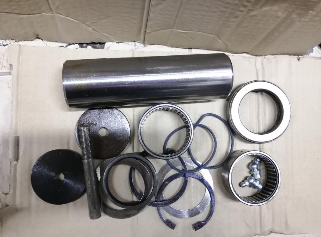 FRONT AXLE KING PIN KIT  