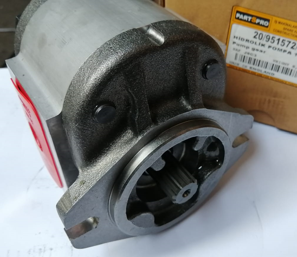 GEAR PUMP