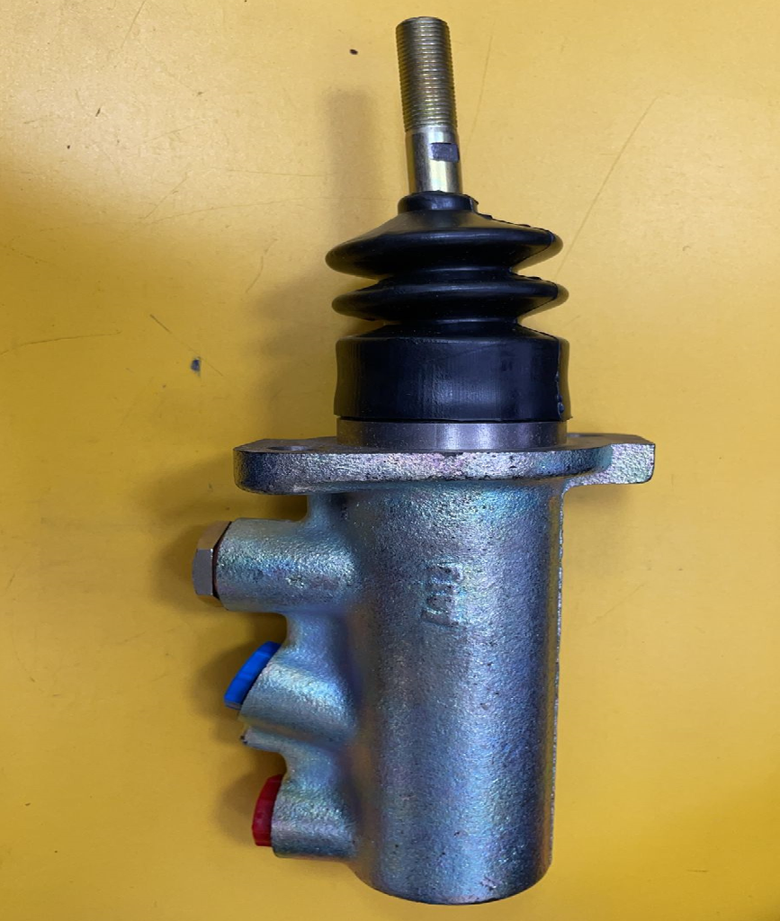BREAK MASTER CYLINDER 