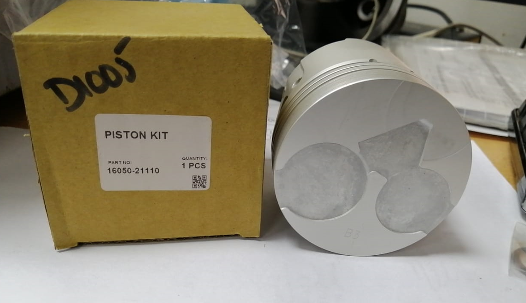 PISTON SET