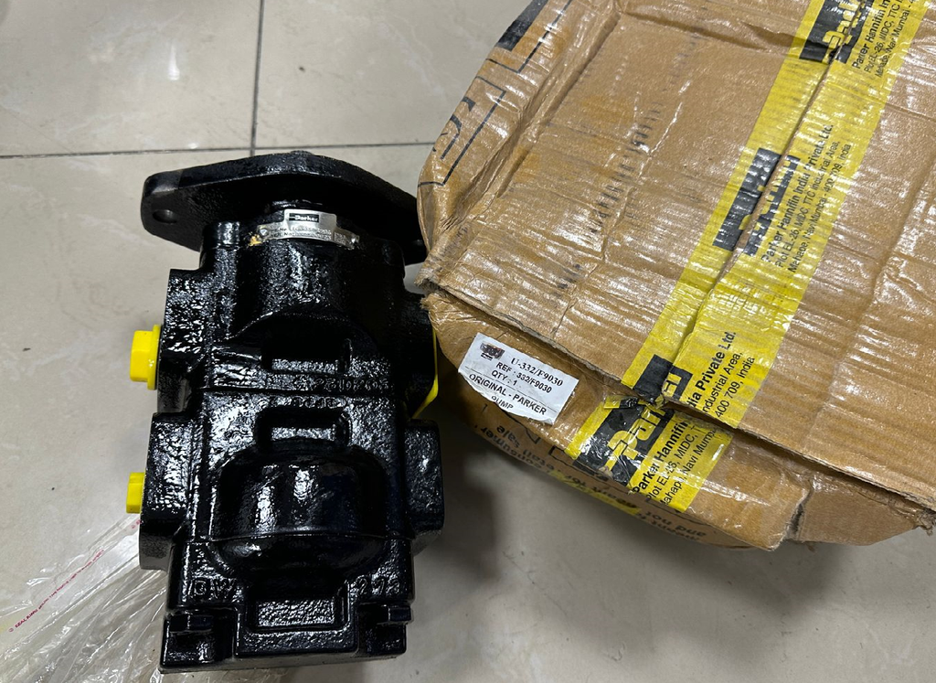 MAIN HYDRAULIC PUMP 36/29 CC