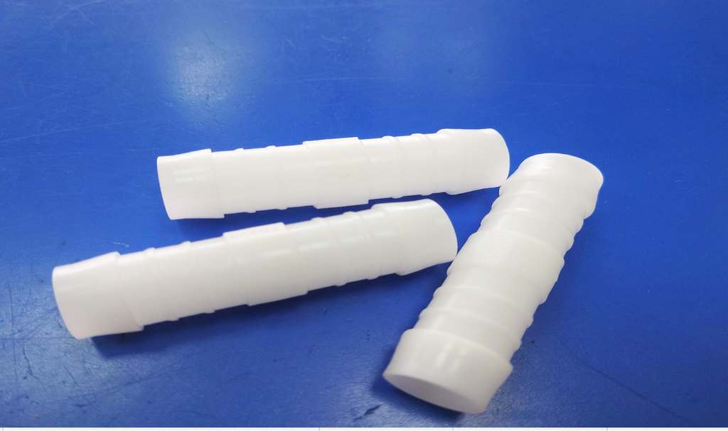 ADAPTER MALE/MALE FIR TREE