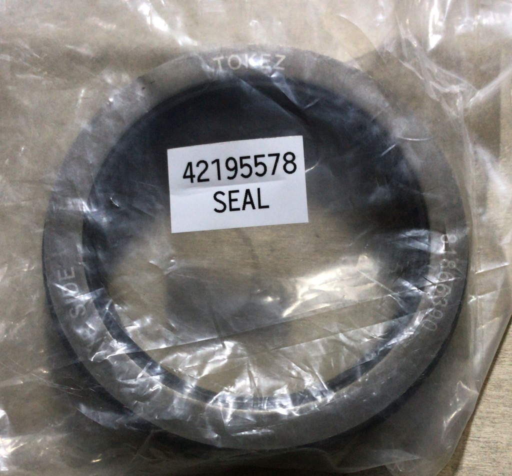 AXLE OIL SEAL