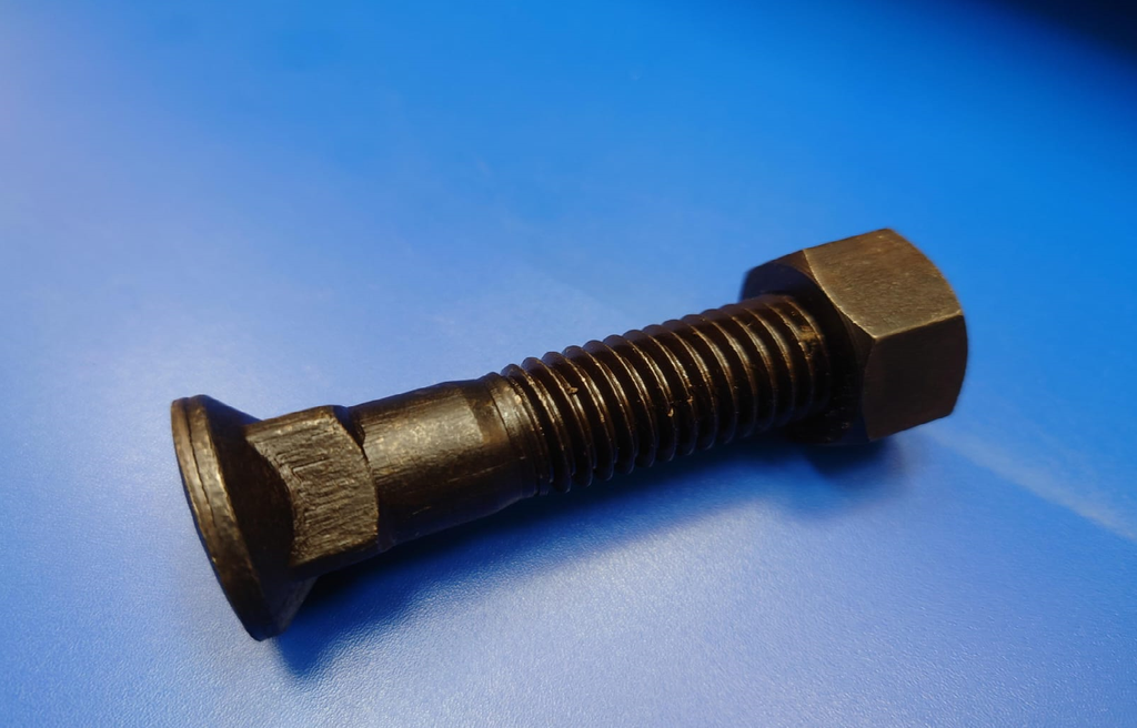 PLOW BOLT WITH NUT