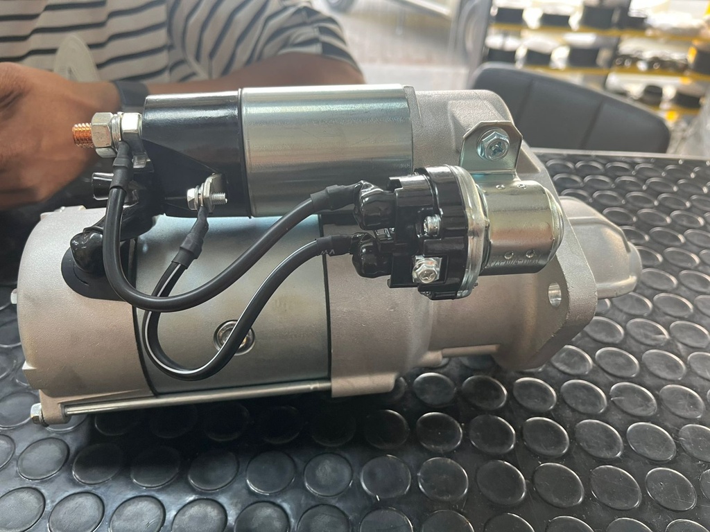 STARTER MOTOR 24V TEETH10T