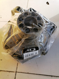 [146961] HOUSING SWIVEL HOUSING RIGHT  