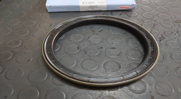 [12016448B] HUB SEAL