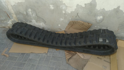 [320X86BX49] RUBBER TRACKS