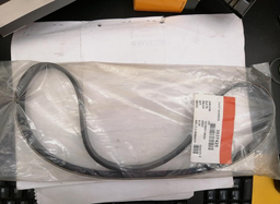 [CH3037425] V-RIBBED BELT     