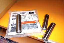 [CH3202210] VALVE GUIDE