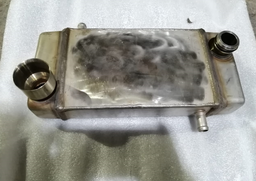 [IN320/06165] OIL COOLER EGR T4
