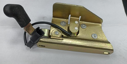 [PN7109661] DOOR LATCH